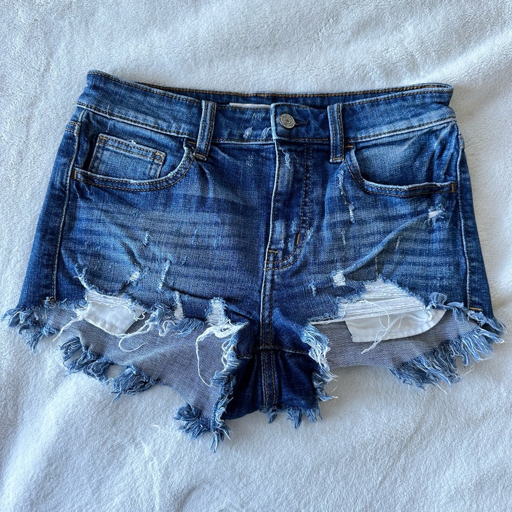 Trendy Blue Distressed Jean Shorts